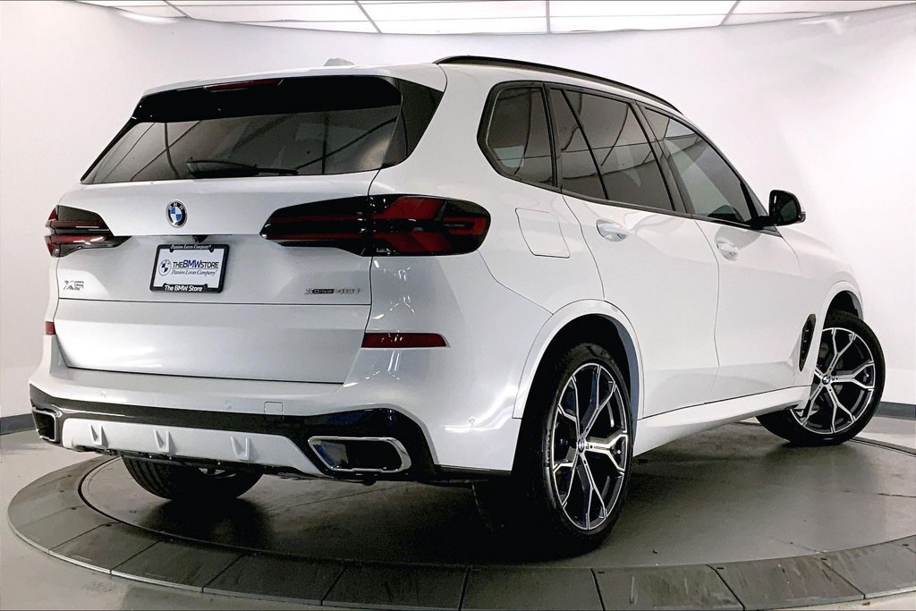 Certified 2024 BMW X5 xDrive40i w/ M Sport Package AWD/4WD image 12