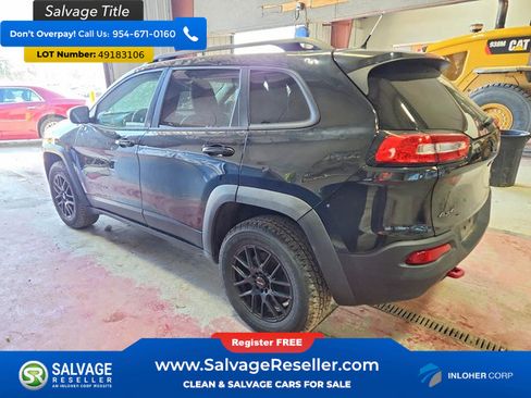 Used 2014 Jeep Cherokee Trailhawk w/ Comfort/Convenience Group image 3