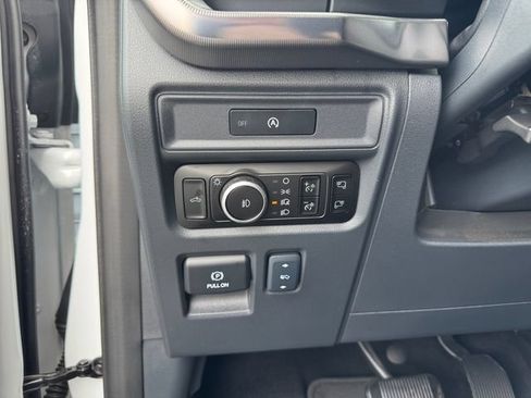 Used 2025 Ford F150 Lariat w/ Equipment Group 502A High AWD/4WD image 23