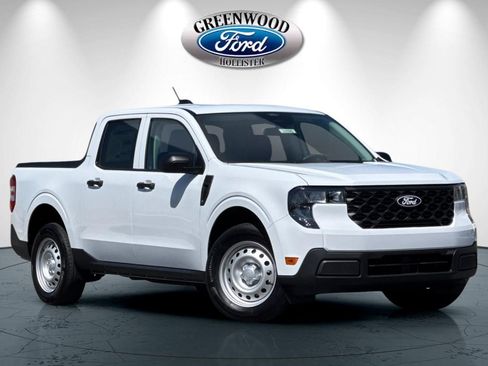 New 2026 Ford Maverick XL image 2