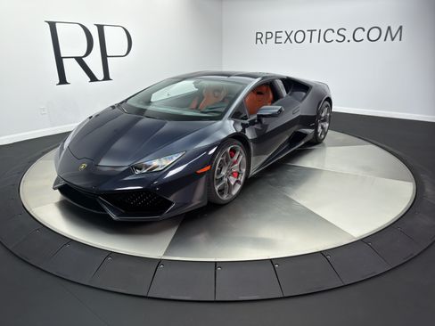 Used 2015 Lamborghini Huracan LP 610-4 AWD/4WD image 1