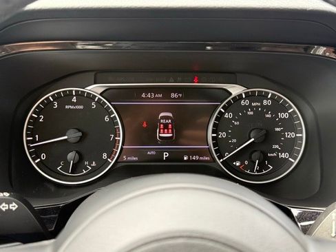 New 2025 Nissan Pathfinder SV image 33