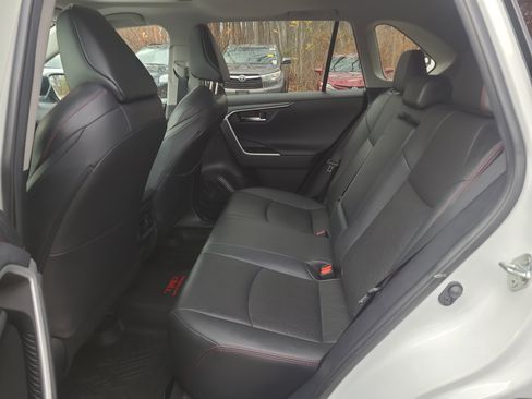 Used 2021 Toyota RAV4 TRD Off-Road image 30