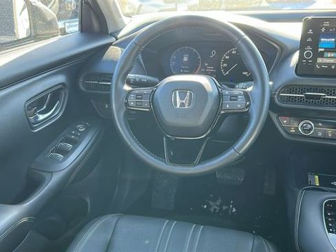Used 2025 Honda HR-V EX-L image 25
