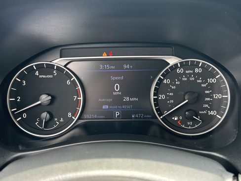 Used 2024 Nissan Altima 2.5 SR FWD image 27