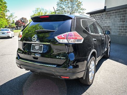Used 2015 Nissan Rogue SV AWD/4WD image 5