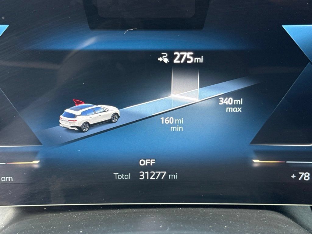Certified 2024 BMW iX xDrive50 w/ Sport Package AWD/4WD image 27