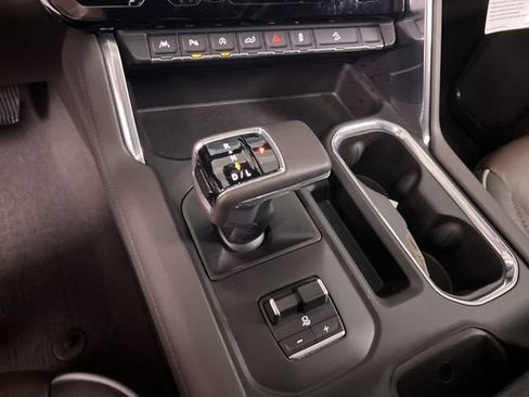 Certified 2025 GMC Sierra 1500 Denali w/ Denali Reserve Package image 16