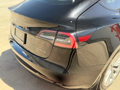 Used 2021 Tesla Model 3 Long Range AWD/4WD image 8