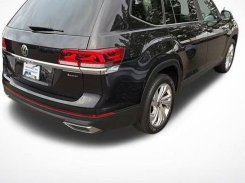 Used 2023 Volkswagen Atlas SE image 4