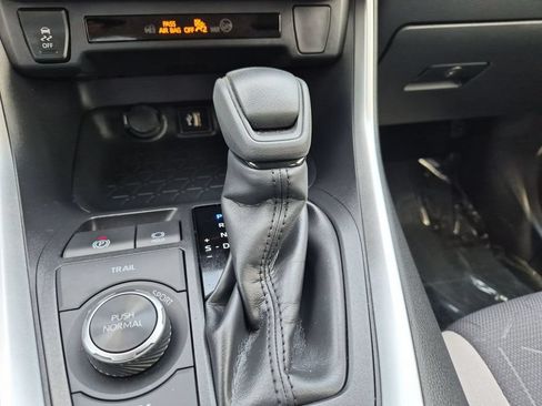 Used 2023 Toyota RAV4 XLE w/ Convenience Package AWD/4WD image 12