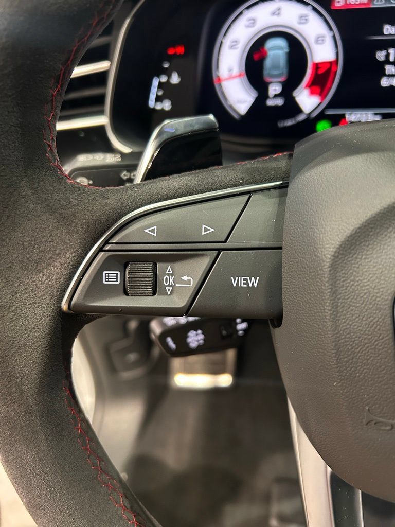 Used 2025 Audi RS Q8 performance AWD/4WD image 17
