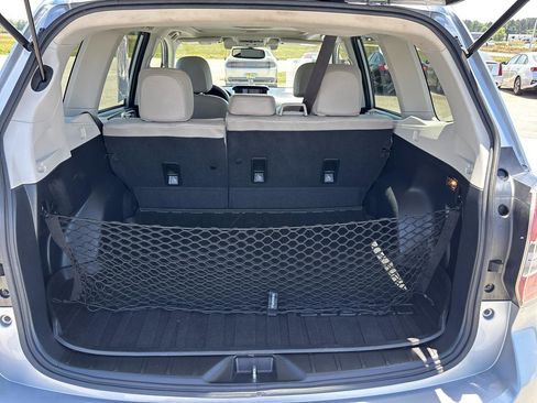 Used 2016 Subaru Forester 2.5i Touring w/ Eyesight & Navigation System image 23