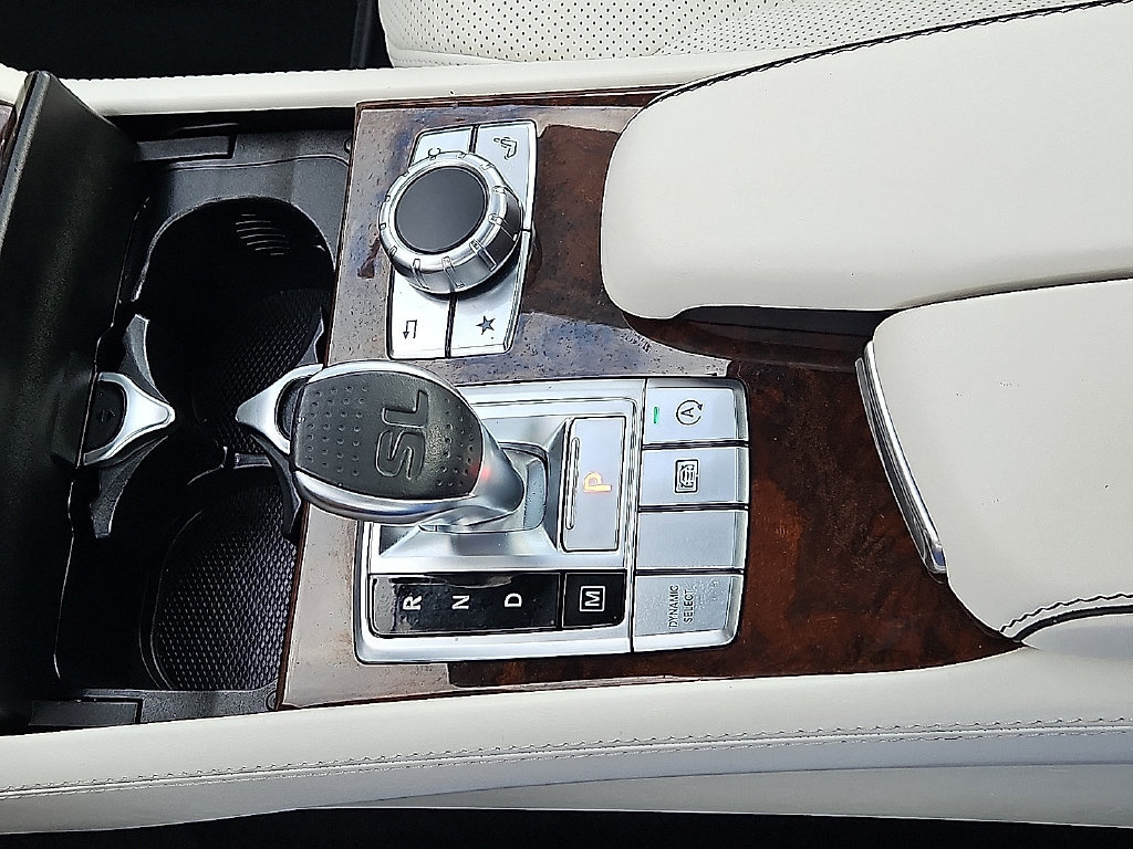 Used 2020 Mercedes-Benz SL 550 image 21
