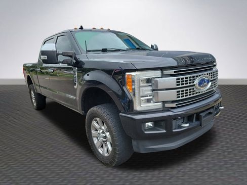 Used 2019 Ford F250 Platinum image 1