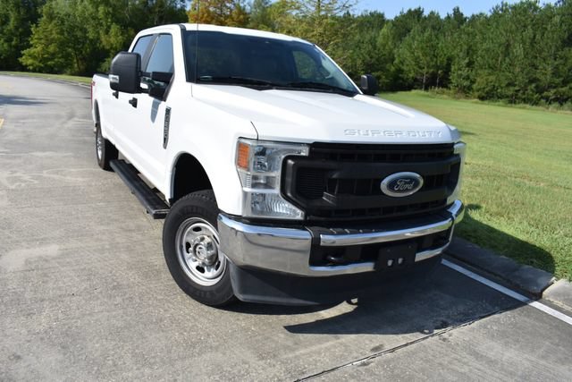 Used 2022 Ford F250 XL w/ Power Equipment Group AWD/4WD image 2