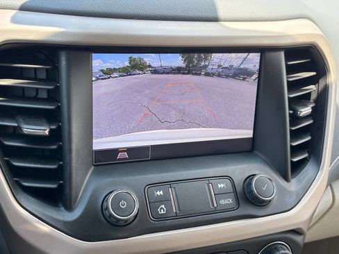 Used 2023 GMC Acadia Denali AWD/4WD image 22
