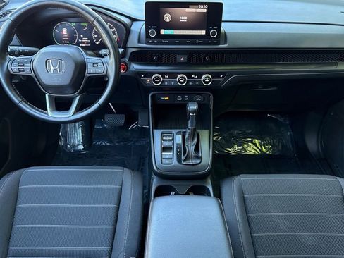 Certified 2025 Honda CR-V Sport image 9