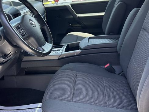 Used 2012 Nissan Titan SV w/ SV Value Truck Pkg AWD/4WD image 13