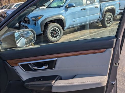 Used 2020 Honda CR-V EX image 20