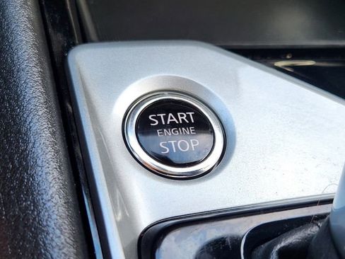 Used 2024 Nissan Altima 2.5 SV image 21