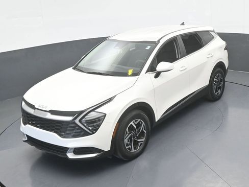 Used 2024 Kia Sportage LX FWD image 42