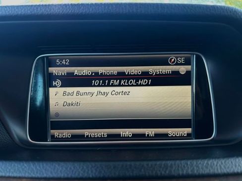 Used 2014 Mercedes-Benz E 350 4MATIC Sedan image 14