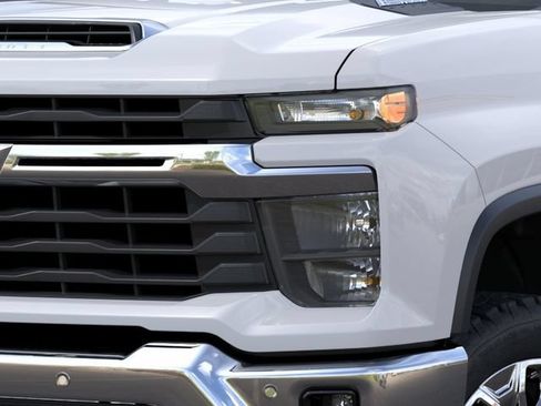 New 2026 Chevrolet Silverado 2500 LT w/ All Star Edition AWD/4WD image 10