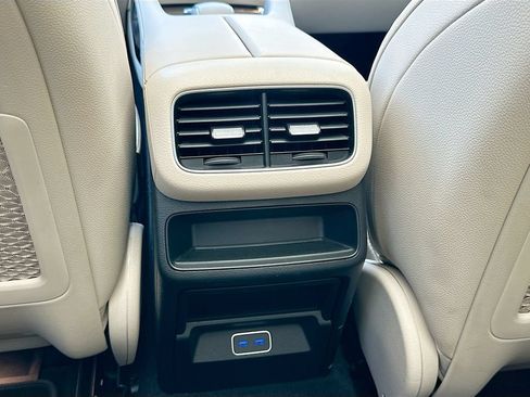 Certified 2024 Mercedes-Benz GLE 450 4MATIC image 27
