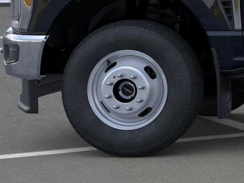New 2026 Ford F350 XLT AWD/4WD image 19