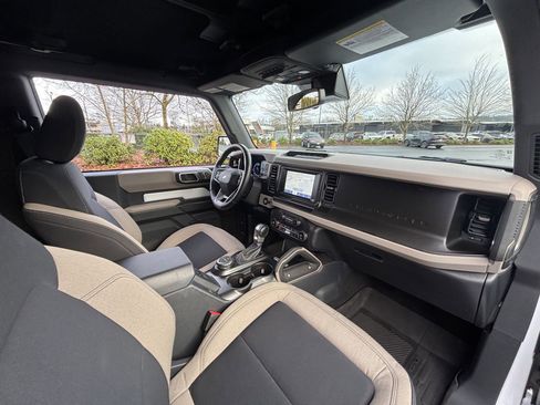 Used 2021 Ford Bronco Big Bend image 11