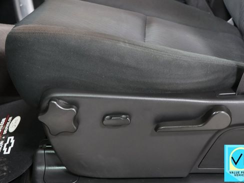 Used 2013 GMC Sierra 1500 SLE w/ Power Tech Package image 17