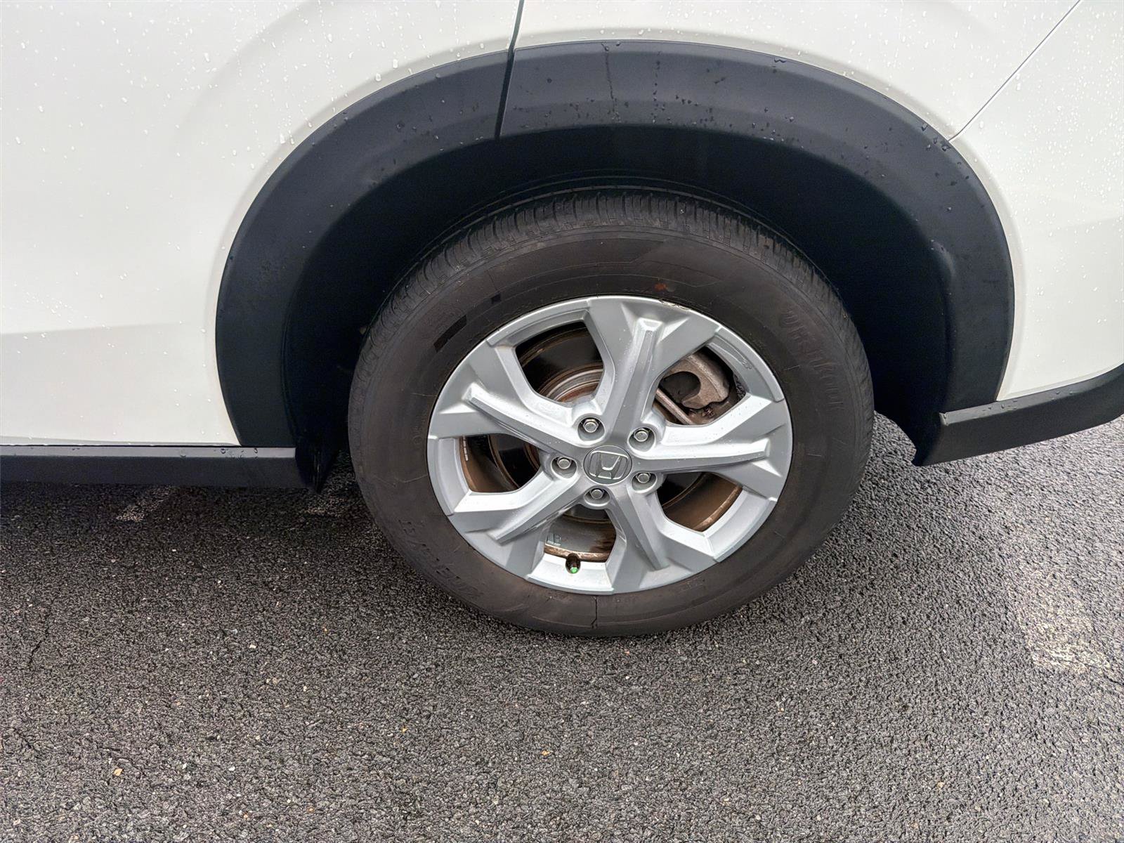 Certified 2024 Honda HR-V LX image 30
