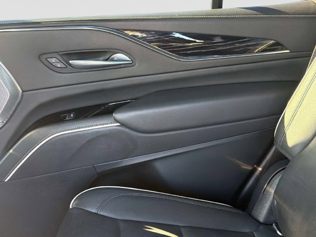 Used 2021 Cadillac Escalade Sport w/ Driver Assist Tech Package RWD image 18