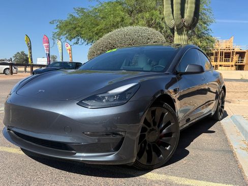 Used 2022 Tesla Model 3 Performance AWD/4WD image 1
