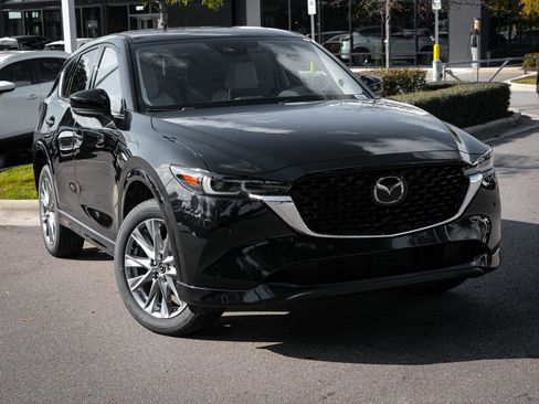 New 2025 MAZDA CX-5 AWD 2.5 S w/ Premium Plus Pkg image 2