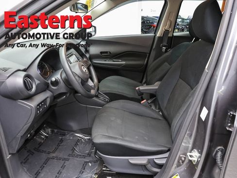 Used 2024 Nissan Kicks S FWD image 14