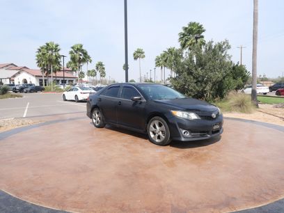Used 2012 Toyota Camry SE w/ Convenience Pkg