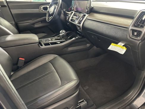 Used 2023 Kia Sorento X-Line EX image 23