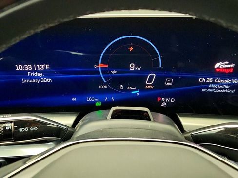 Used 2024 Cadillac Lyriq Luxury image 12