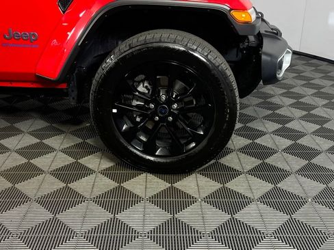 Used 2025 Jeep Wrangler Sahara 4xe w/ Safety Group image 14