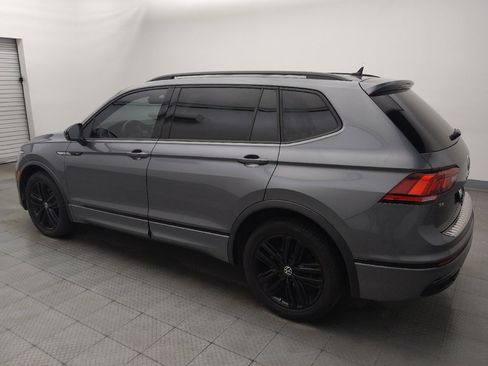Used 2022 Volkswagen Tiguan SE R-Line FWD image 3