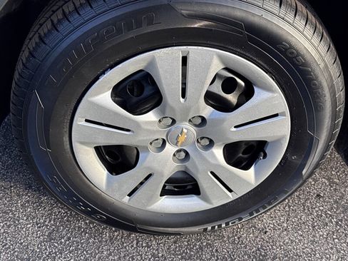 Used 2016 Chevrolet Trax LS image 10