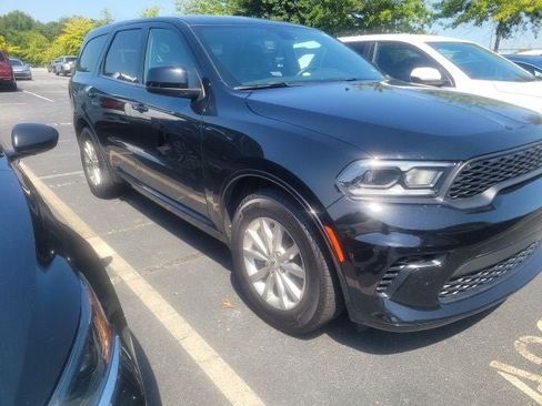 Used 2025 Dodge Durango GT RWD image 4