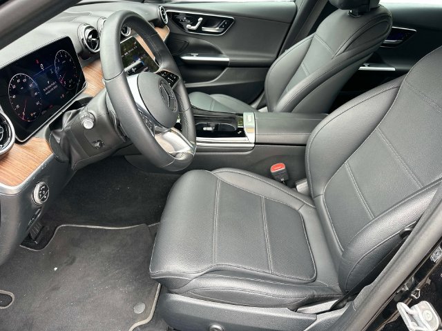 Certified 2025 Mercedes-Benz C 300 4MATIC Sedan image 18