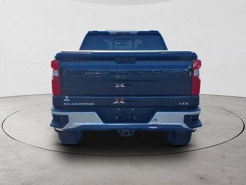 Used 2020 Chevrolet Silverado 1500 LTZ w/ LTZ Convenience Package AWD/4WD image 6