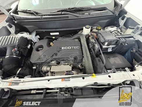 Used 2018 Chevrolet Equinox LT w/ Sun & Infotainment Package FWD image 27