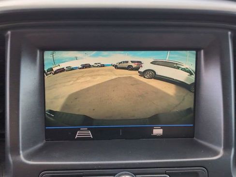 Used 2022 Chevrolet Colorado W/T w/ Custom Special Edition image 14