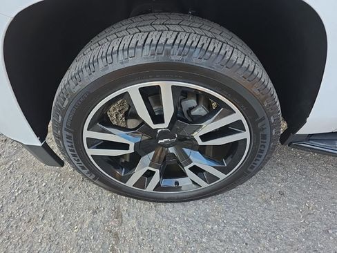 Used 2019 Chevrolet Tahoe Premier image 13