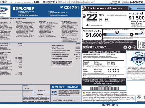 Used 2022 Ford Explorer XLT w/ Equipment Group 202A AWD/4WD image 2